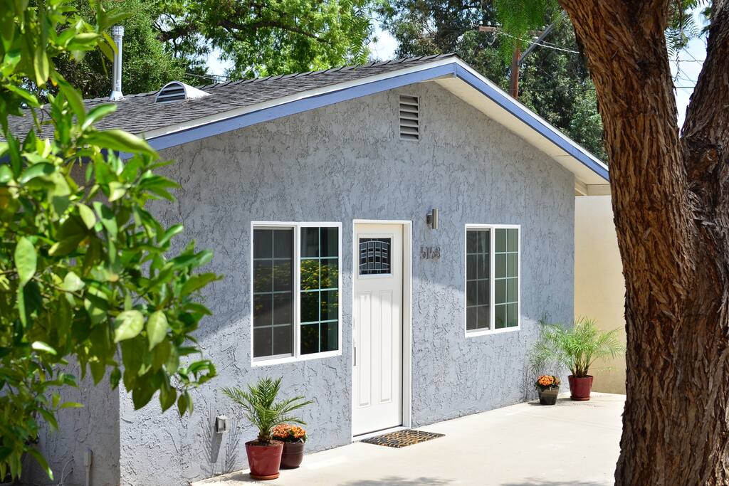 Top 100 Airbnb Rentals 2017 in Los Angeles, California