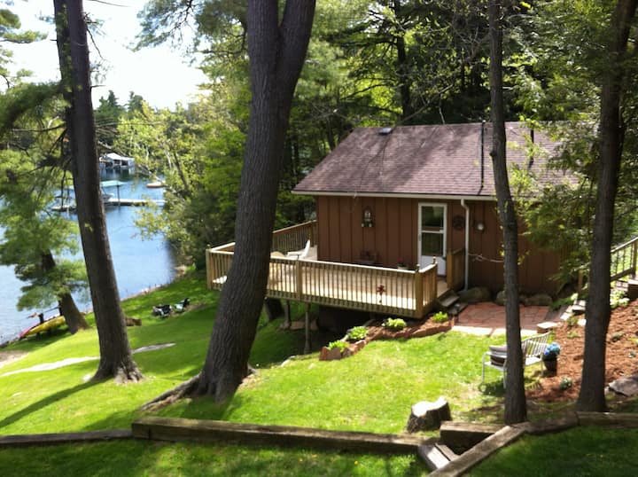 Smugglers Getaway on the St. Lawrence River