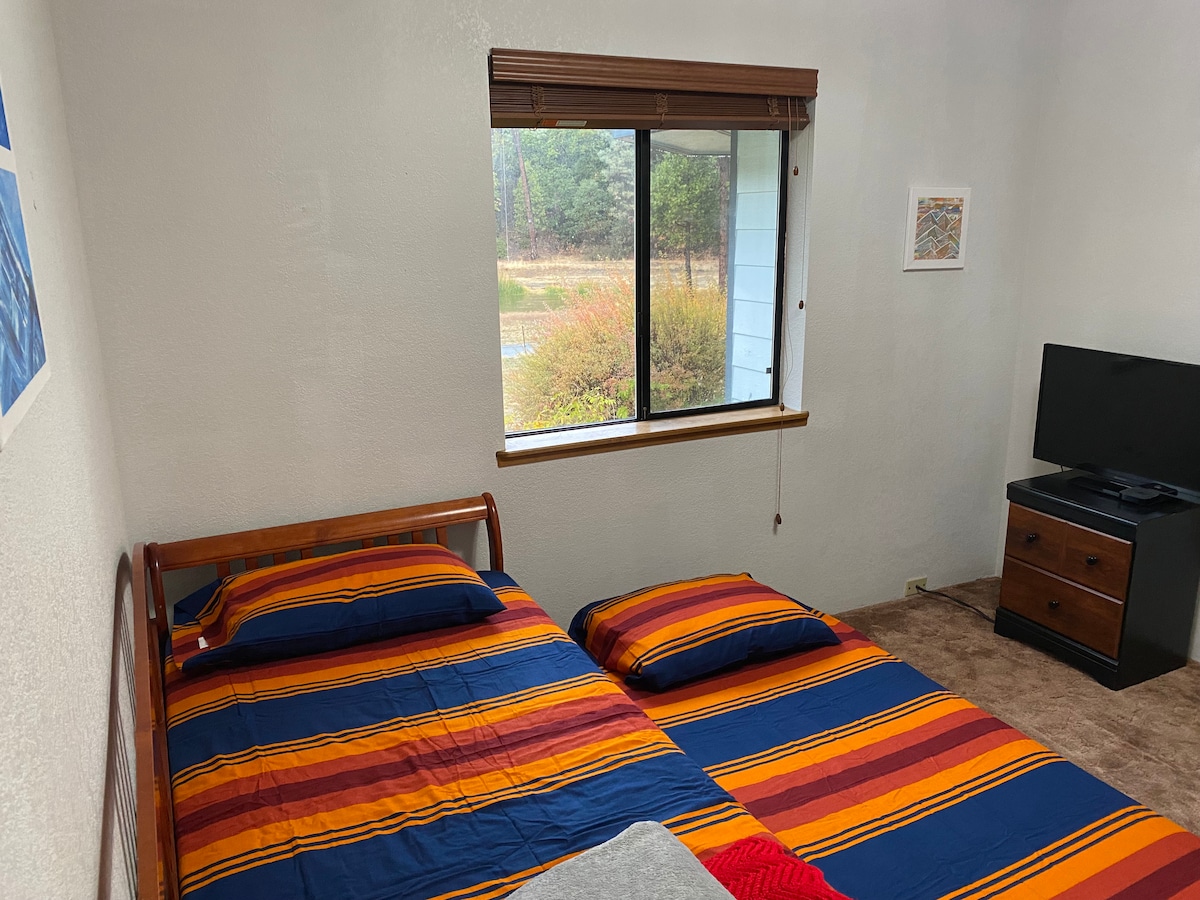 غرفة النوم 2