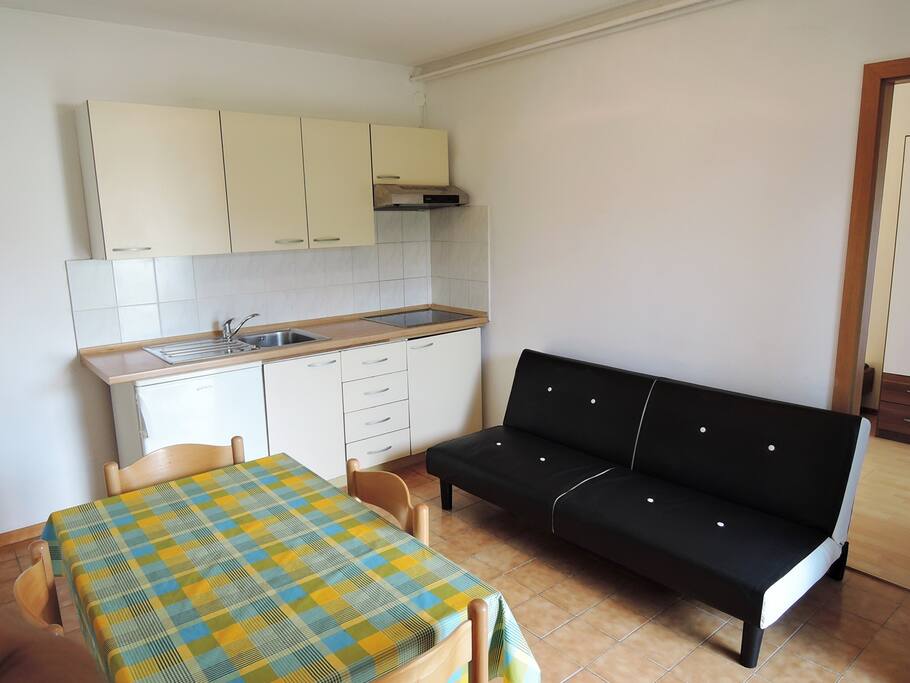 Kitchen with dining table