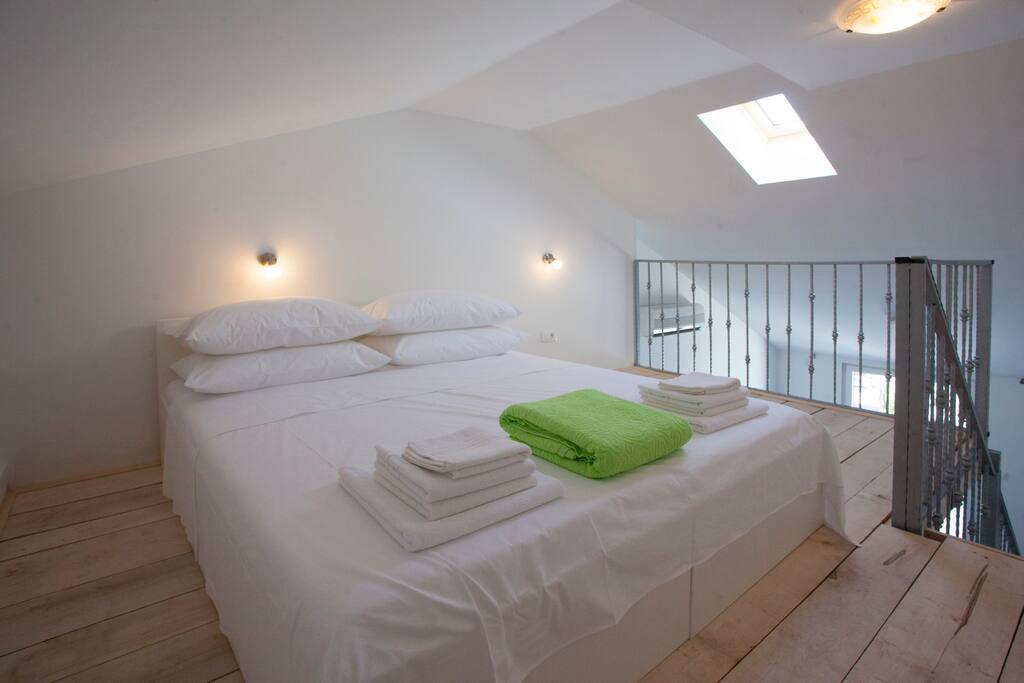 Double bed