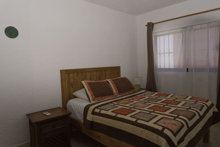 საძინებელი 1