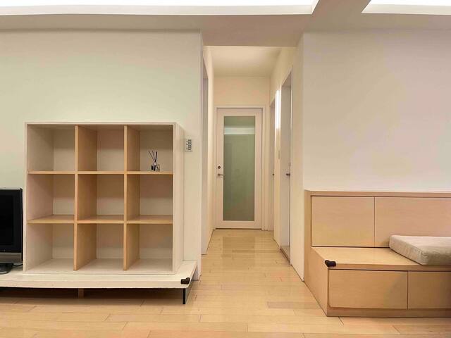 2 Min to MRT BL& BR lines, Elevator, 3BR 2BA, SOGO gallery image 4