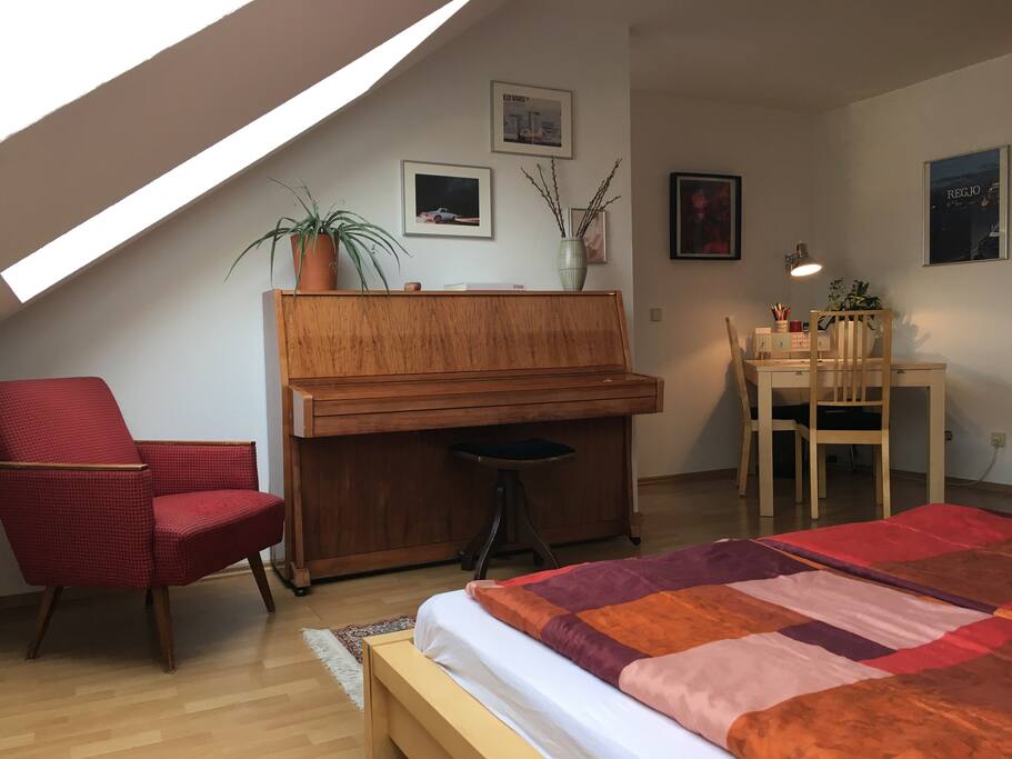 Klavier für gemütliche Stunden