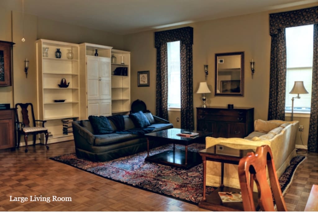Two Henredon couches in this massive living area.