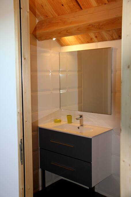 Salle de bains 2