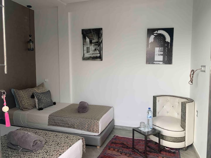 Двокреветна соба со 2 одделни кревета 