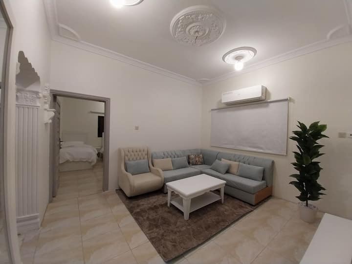 Apartment near Masjid Al Nabawi(6) Apartments for Rent in Medina, Al Madinah Province, Saudi