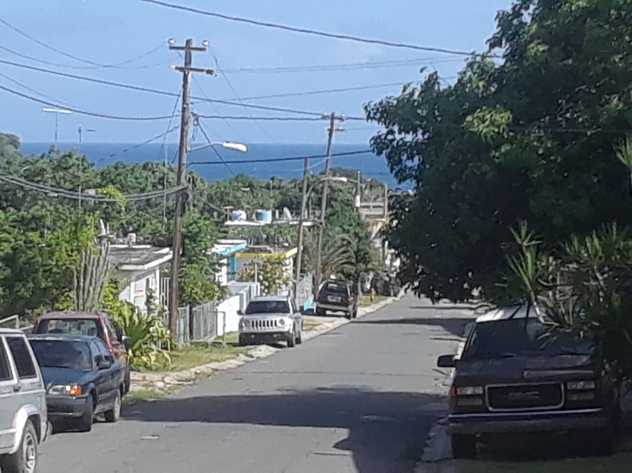walk to the beach!