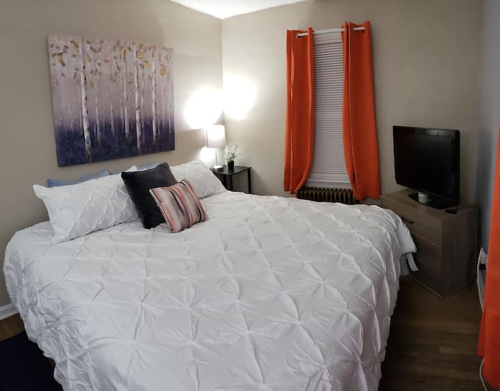 Top 12 Airbnb Vacation Rentals Near Cedar Point, Ohio Updated 2024