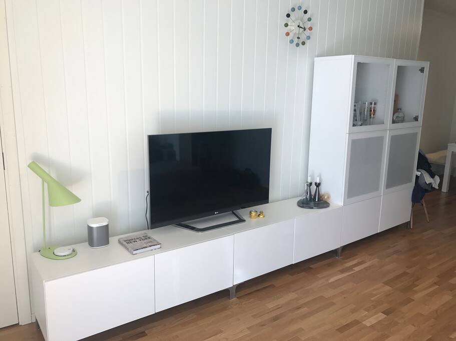 TV