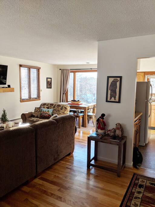 Entryway into living area