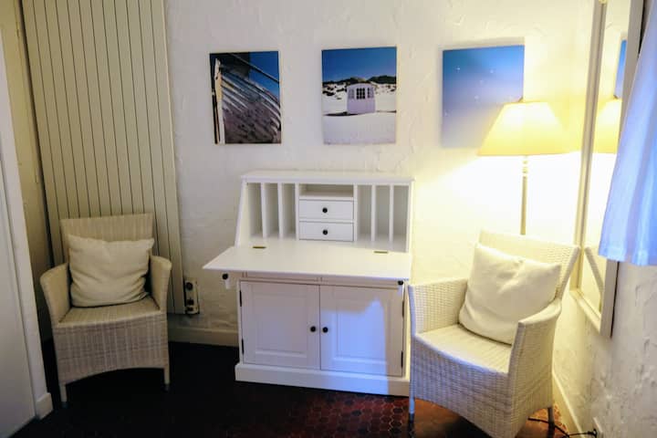 помала спална соба на пониско ниво