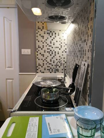 旺角東站 新世紀廣場旁 吃喝玩樂中心 3房+2廁所獨立單位不用與其他客人共用空間＋全屋完善設備 gallery image 5