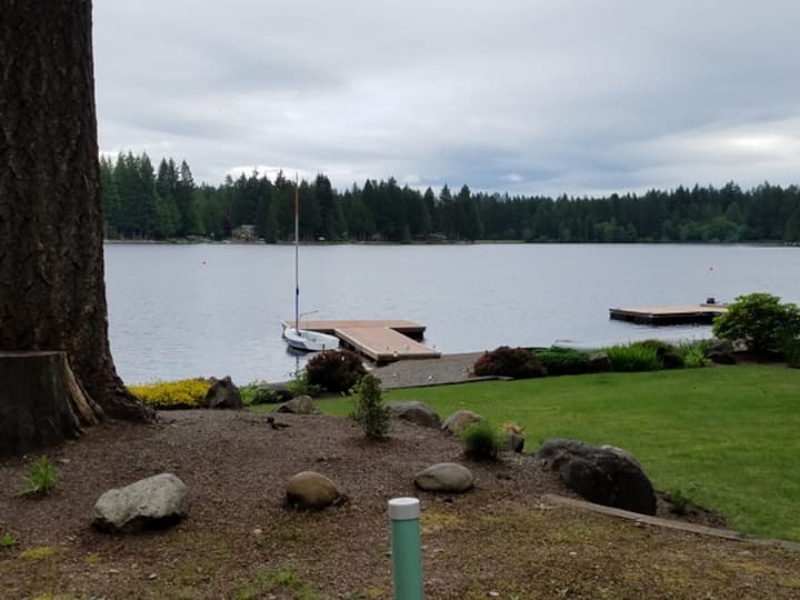 Lake Limerick Lakeside Apartment Guest suites for Rent in Shelton, Washington, United States