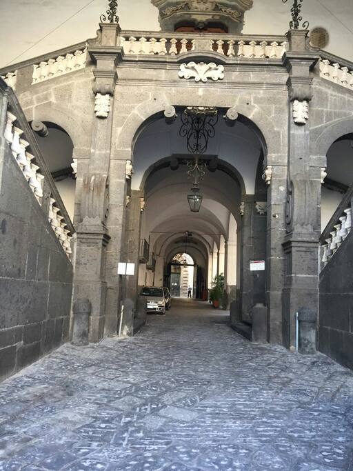 Istituto Studi Filosofici all'Interno di Palazzo Serra di Cassano