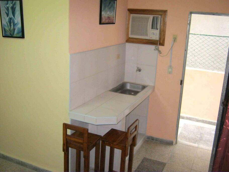 entrada independiente con pantry