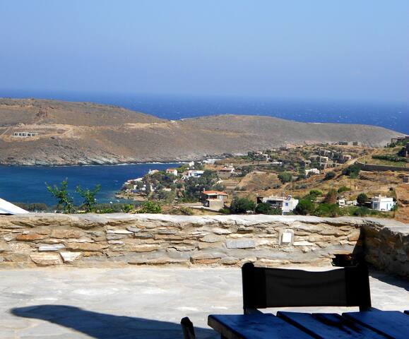 “Aigaion House” on Kea island. gallery image 5