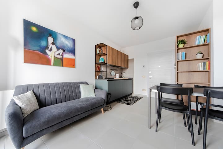 Realkasa Pool & Parking Flat