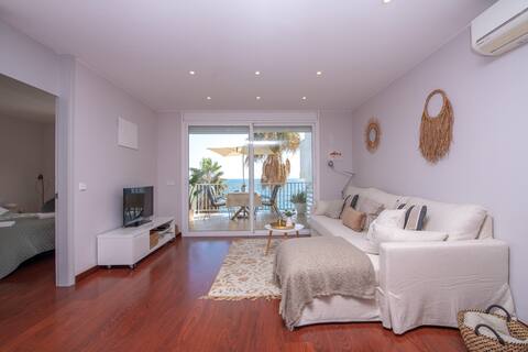 Top performing Airbnb: BEACH APARTMENT "SAN JORGE" - ARO BEACH in Calonge I Sant Antoni
