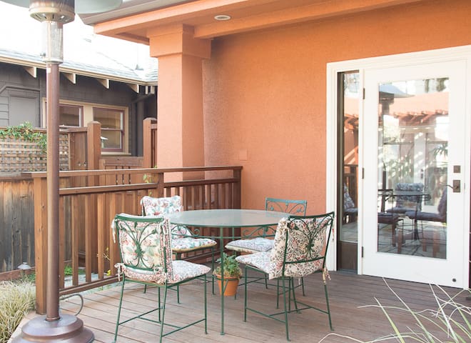 Rockridge Beauty near Rapid Transit gallery image 4