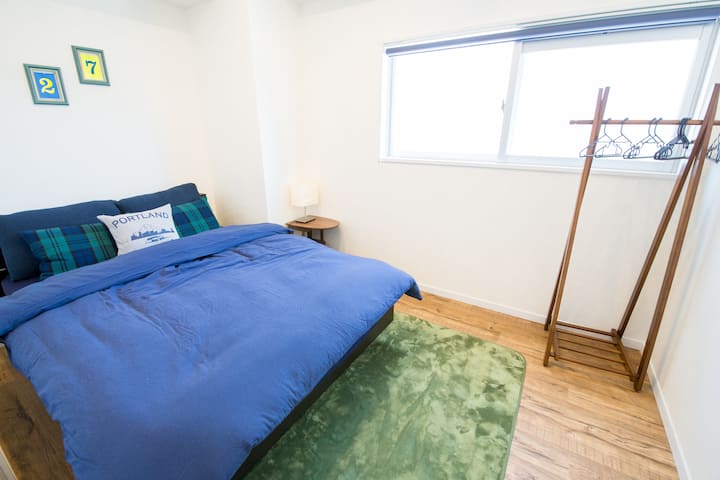 Spavaća soba 2 (1 bračni krevet)