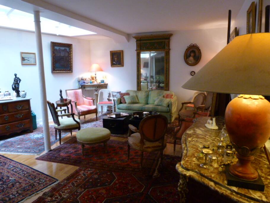 Une autre vue du salon