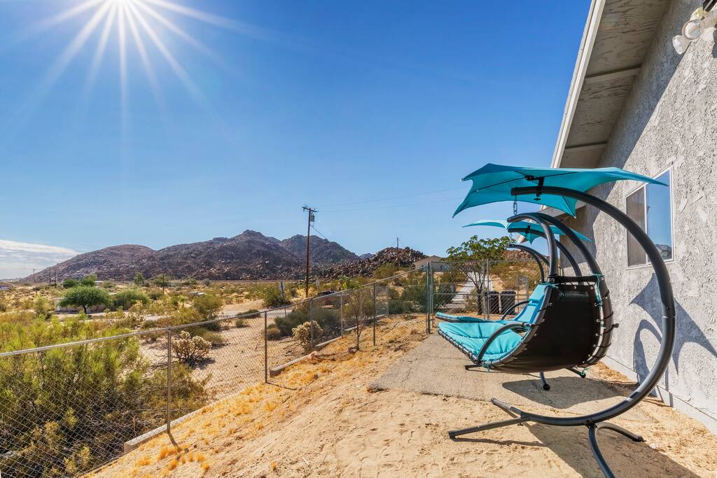 Unobstructed views from the zero gravity hammocks.