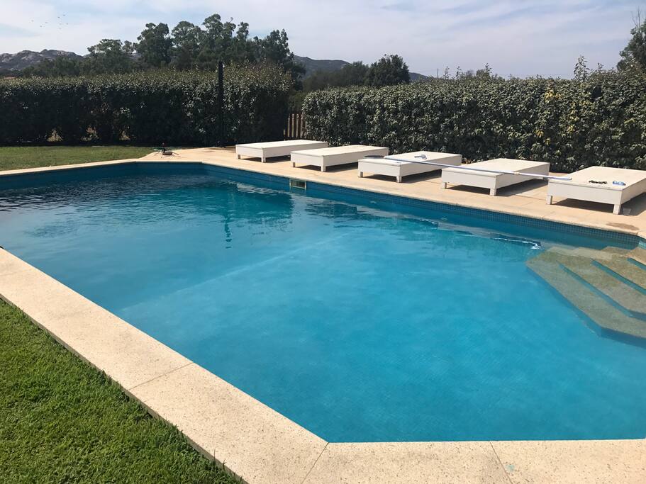 Swimming-pool