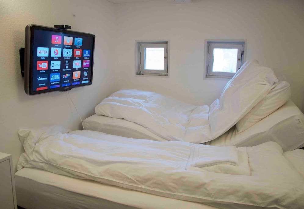 Elevation beds are perfect sofas for watching Netflix movies. And very comfortable.