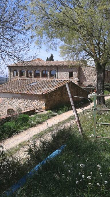 vistas de la casa desde la hipica