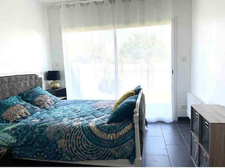 غرفة النوم 1