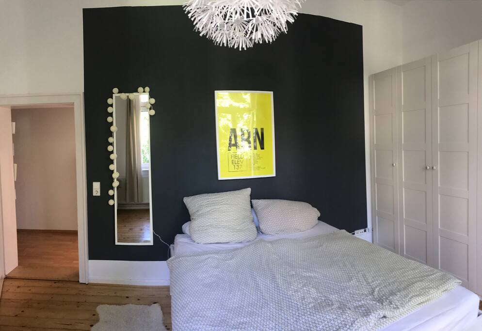 Das Schlafzimmer