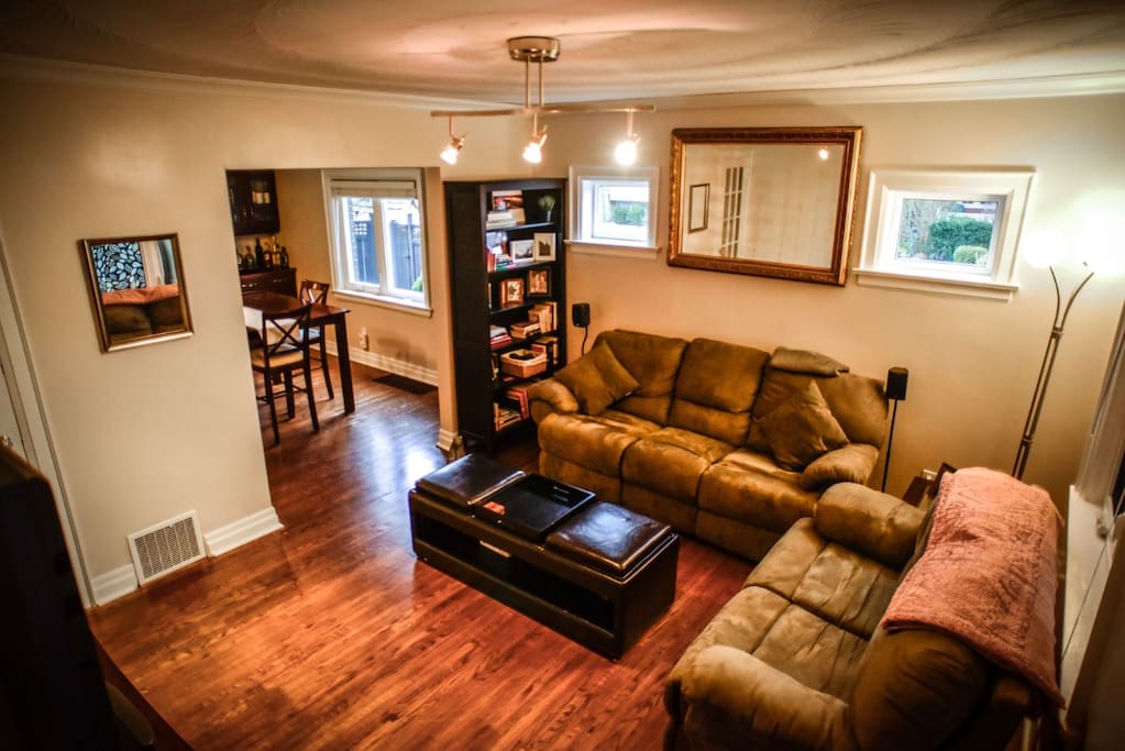 Main floor - Livingroom
