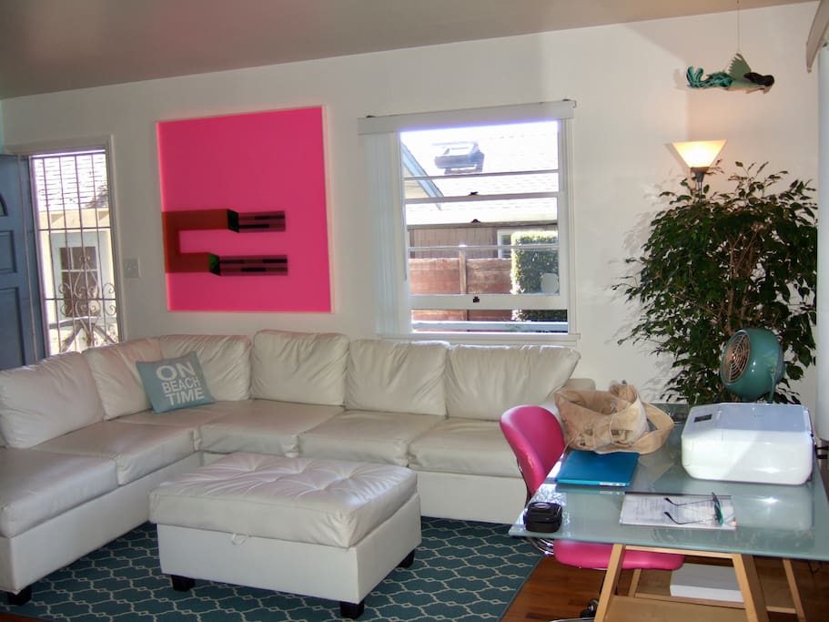 Clean Simple Contemporary Style