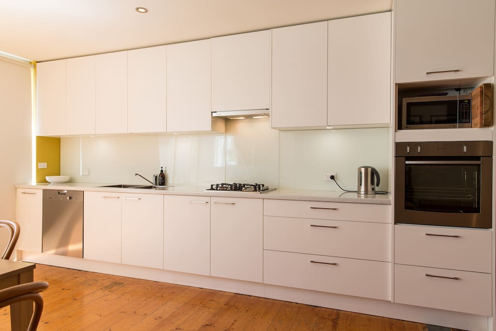 Fully equipped new kitchen