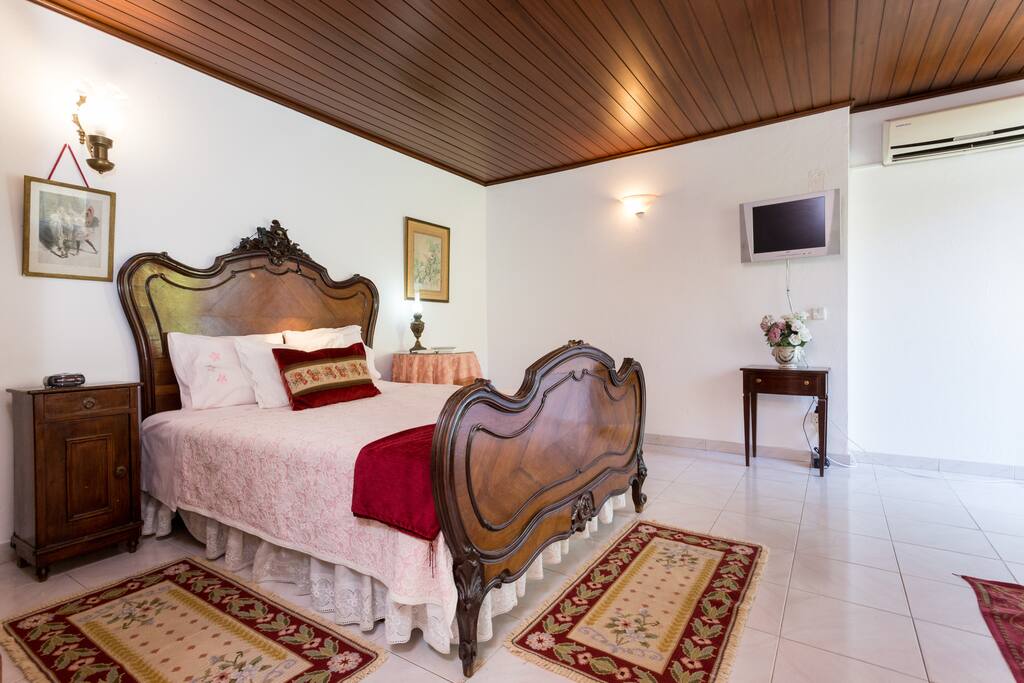 The cosy bed!