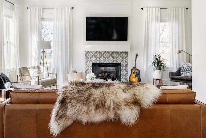 Luxe Rooftop, Firepit, Walk2 Broadway