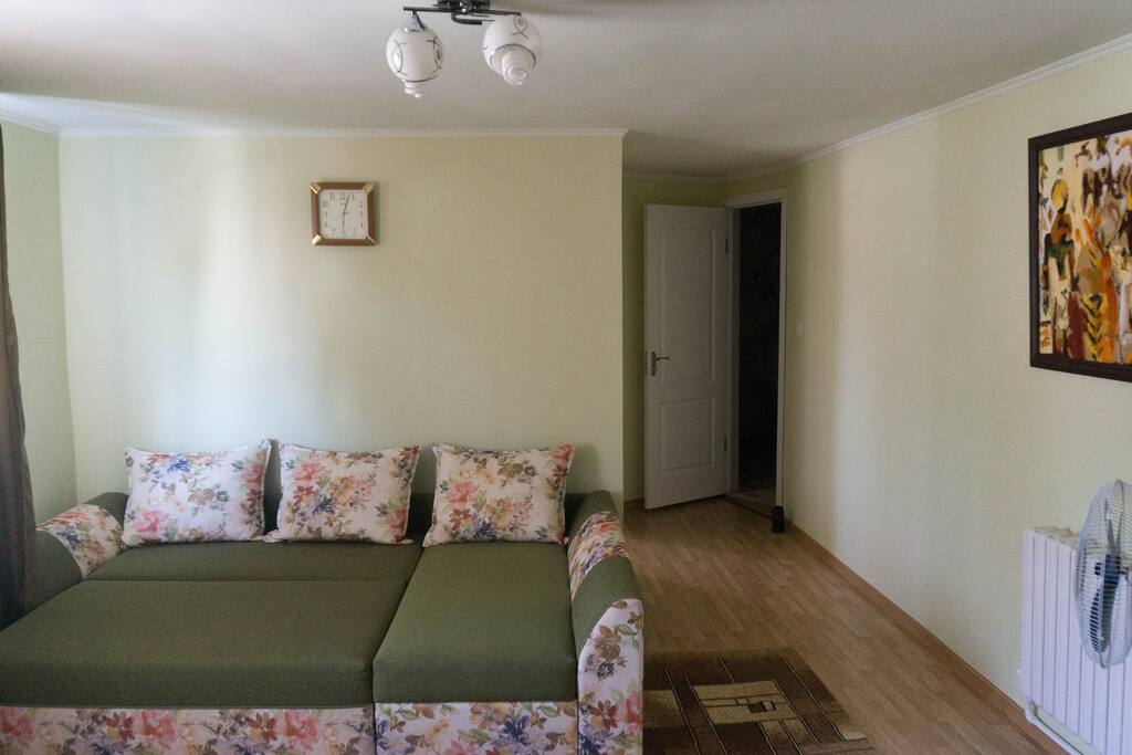 Room / Комната