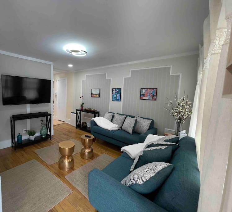 Airbnb Modern & Cozy Cntr Square Townhouse Gem from 1854
