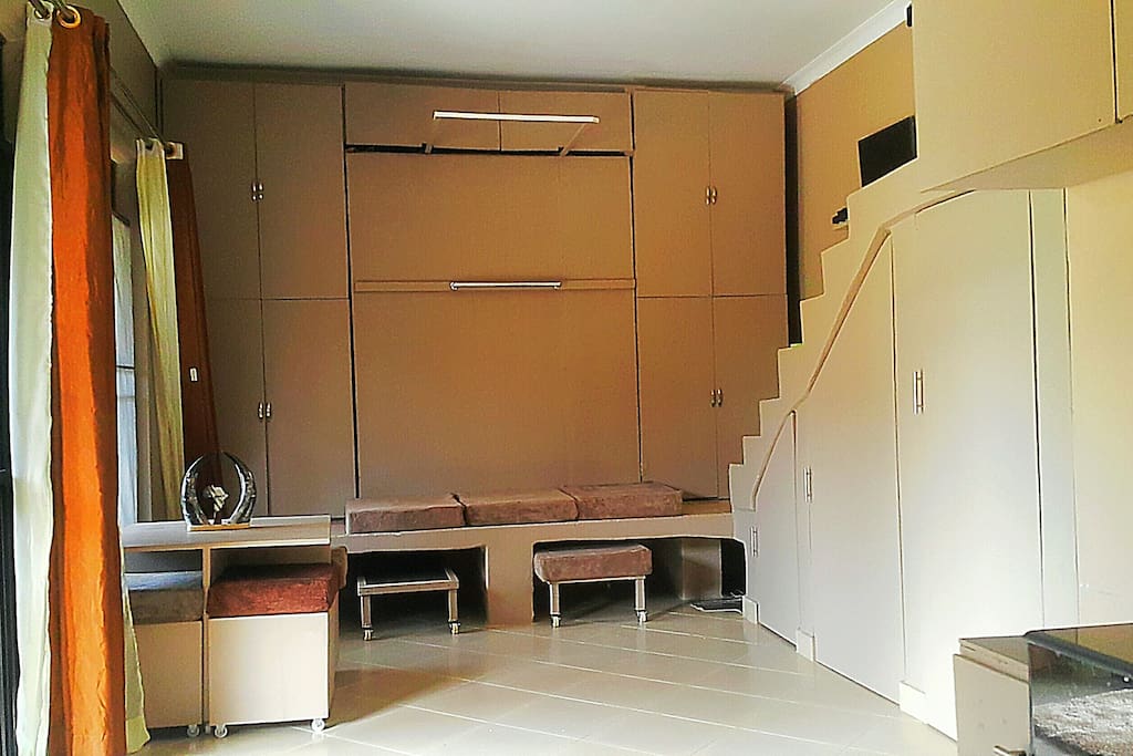 Sitting room with Murphy bed stored
