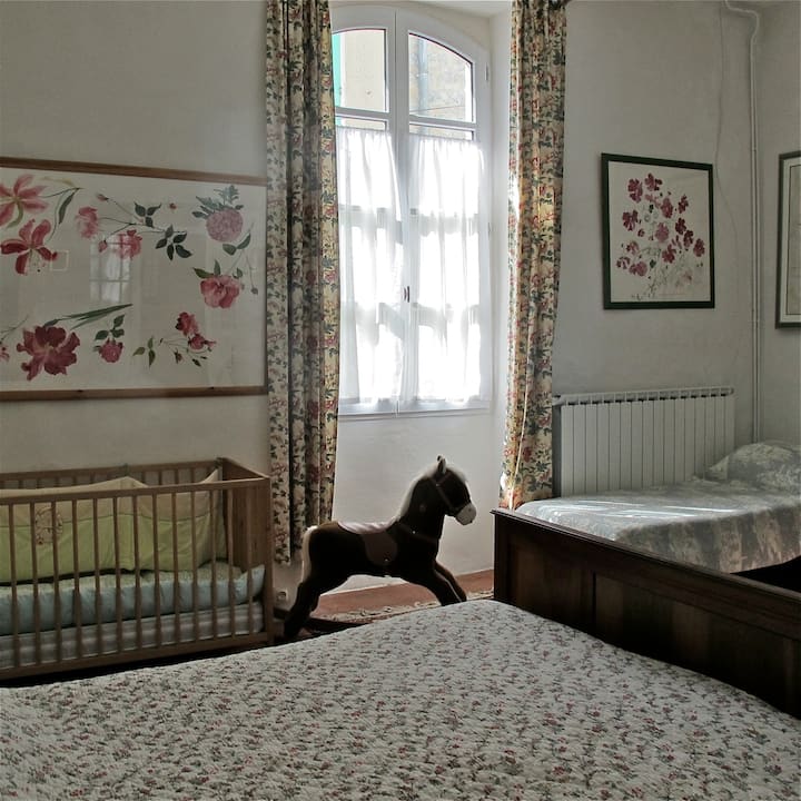 chumba kikubwa cha familia Amélie kwa 5 na mtoto