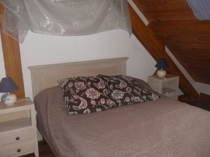 camera letto 140 con velux