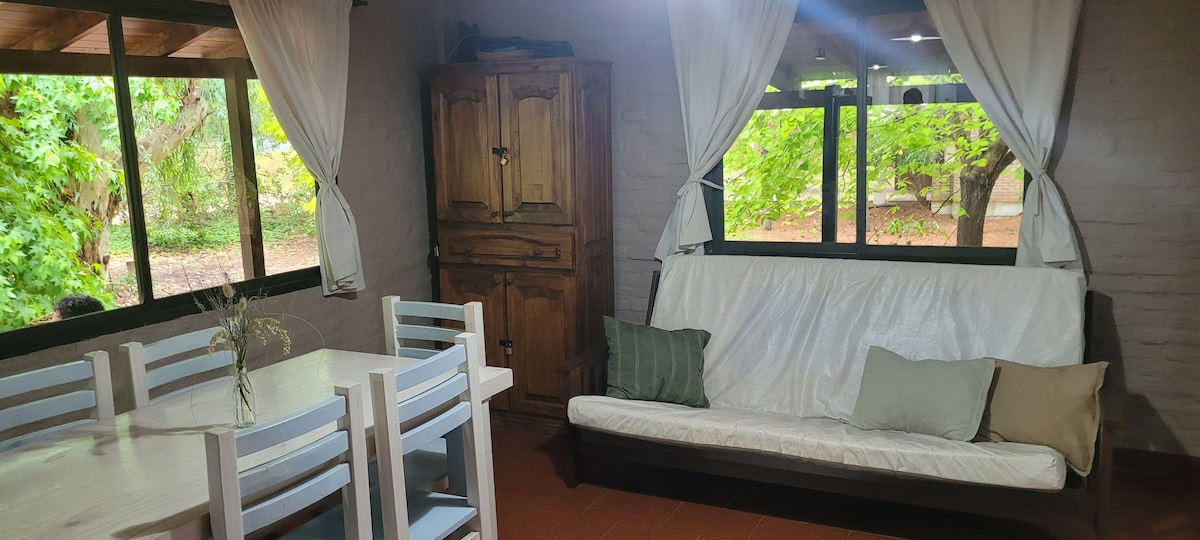 Beliebte Airbnb-Anzeige: A villa in the woods in Costa Del Este