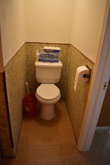 Toliet