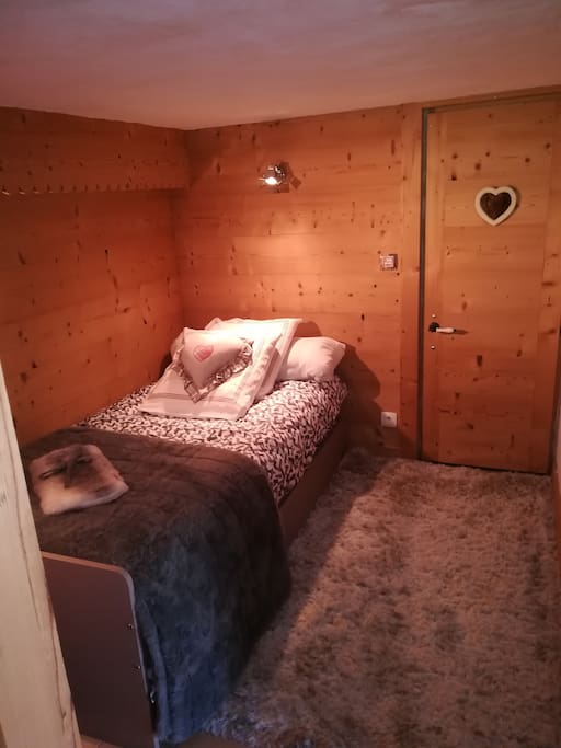chambre ( lits gigognes)