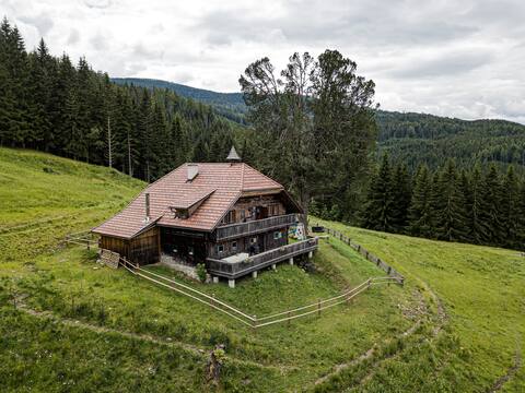 Meierei alpine hut, rustic in a secluded location
