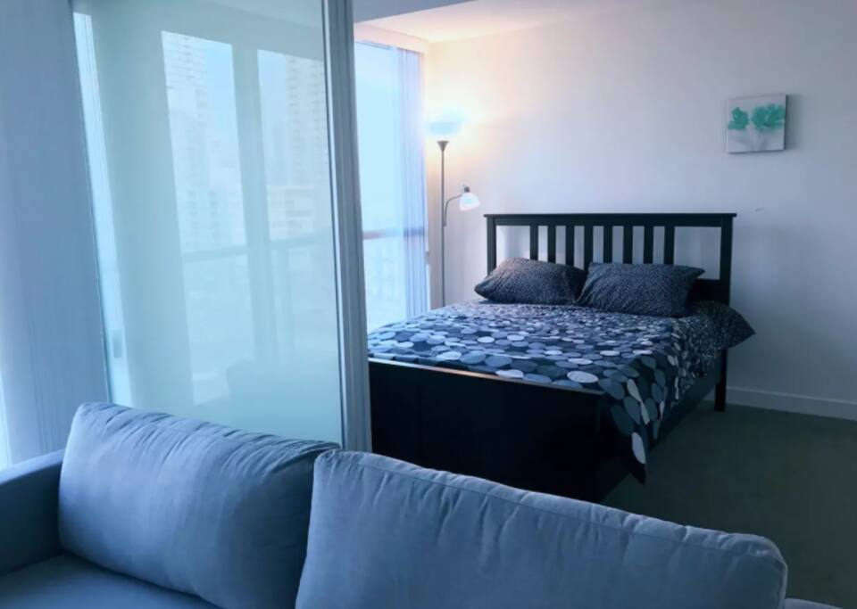 wake up in a relaxing atmosphere