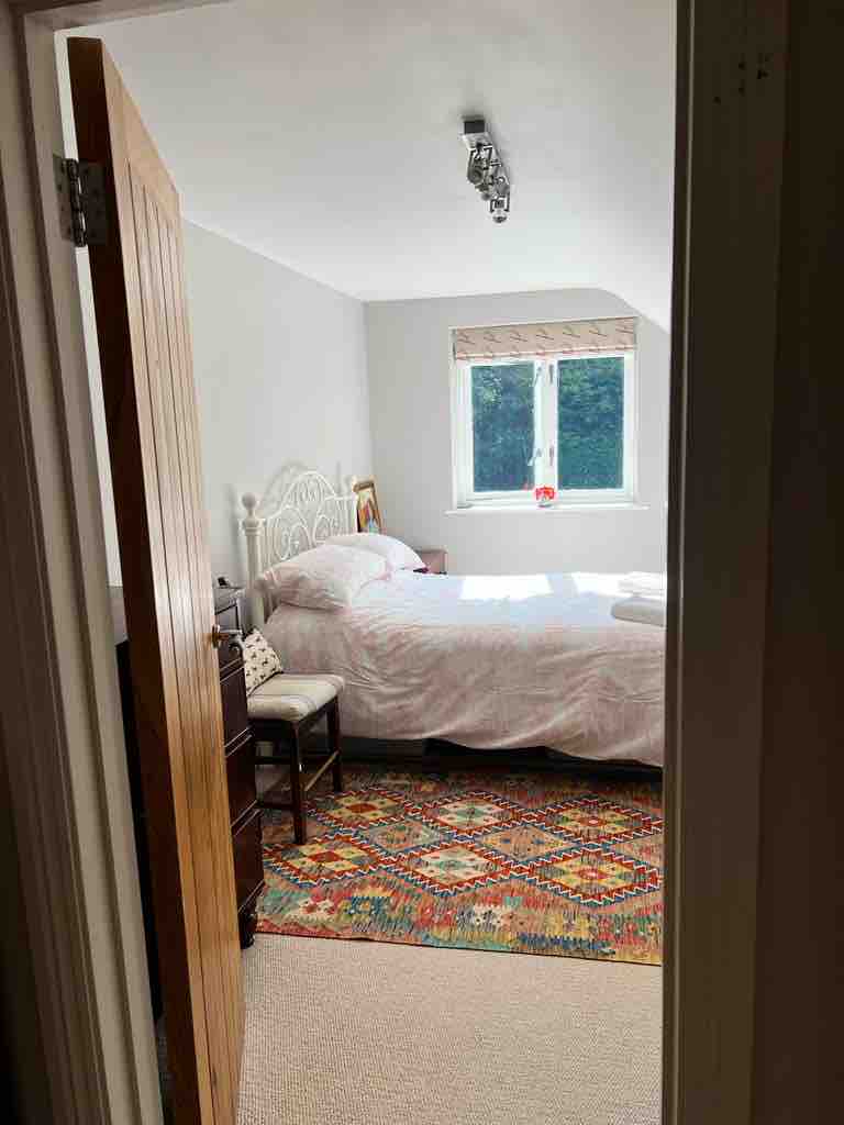 საძინებელი 4