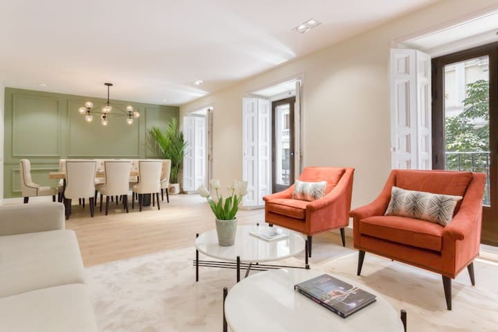 NUEVO: Amplio y luminoso en pleno centro